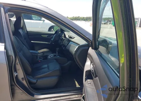 2015 Nissan Rogue Sl z USA, uszkodzony, nr VIN 5N1AT2MT6FC832537